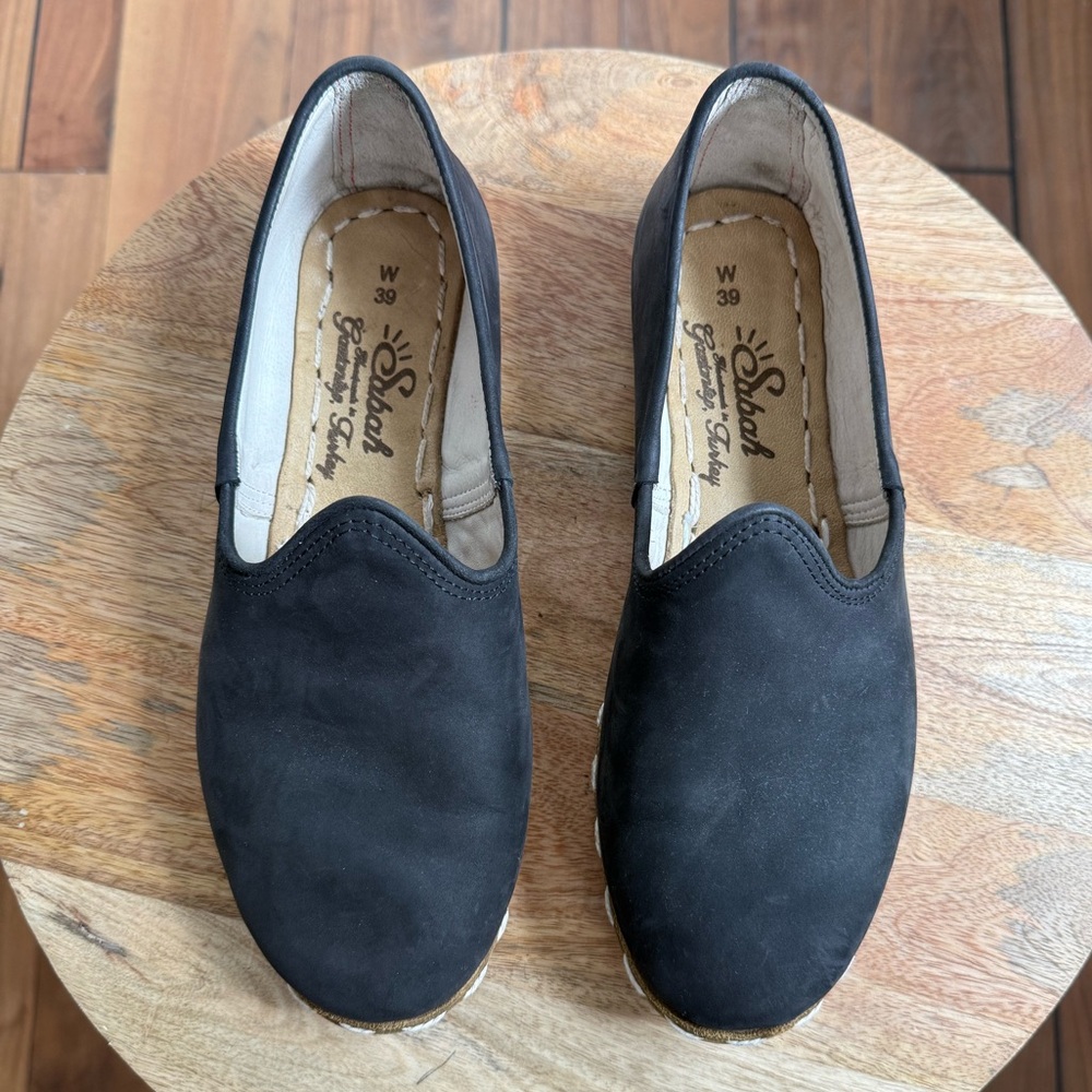 Sabah Soho Black Suede Leather Slide Ons Sz: 7.5-8